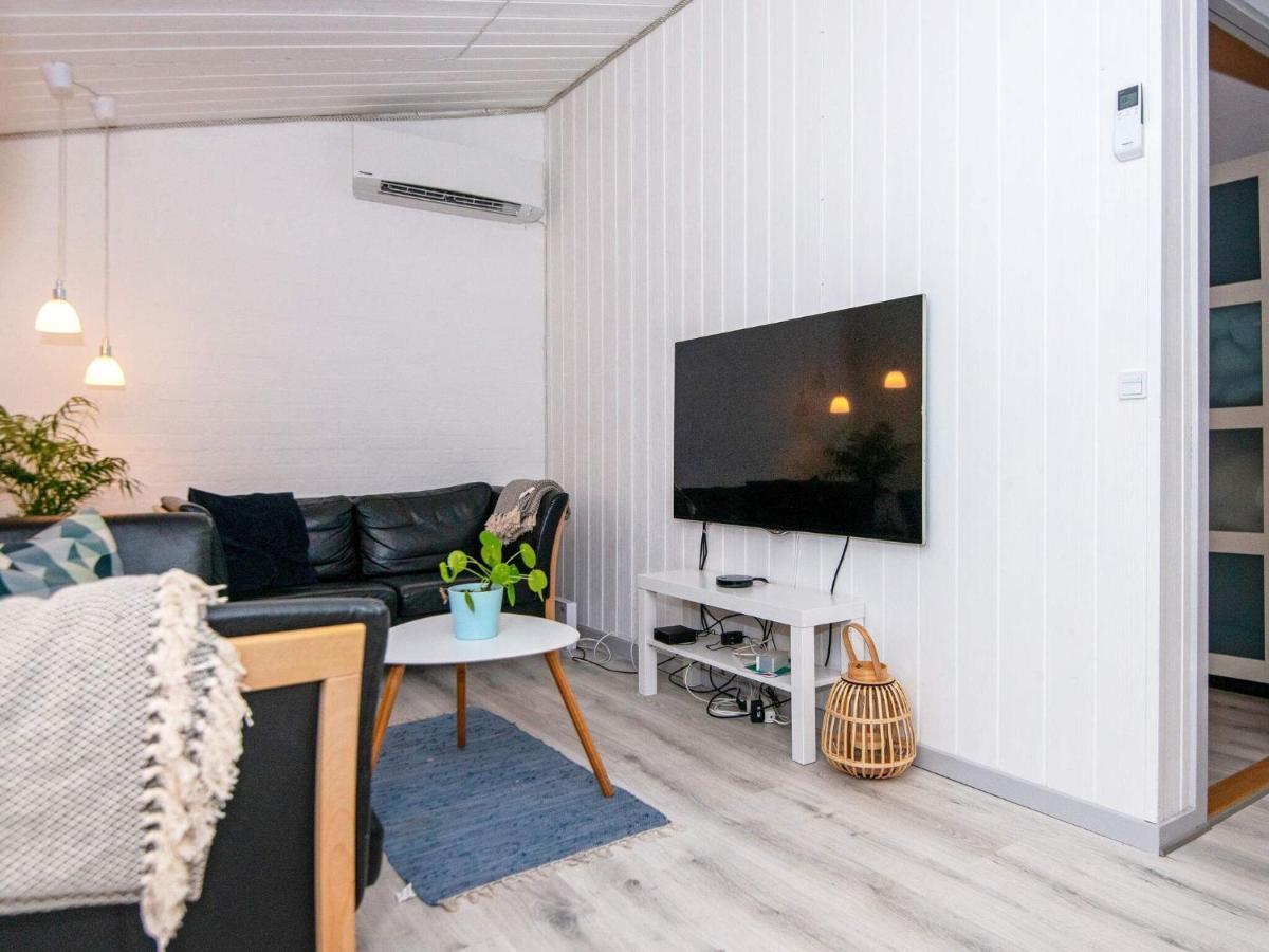 7 Person Holiday Home In Rsted Каре Экстерьер фото