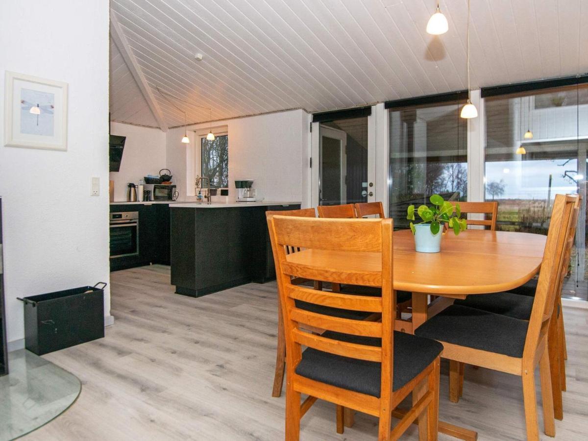 7 Person Holiday Home In Rsted Каре Экстерьер фото
